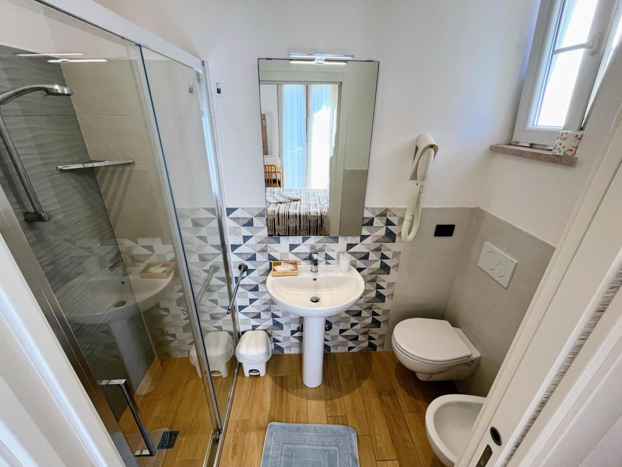 Albergo Villa Denny Rimini Esterno foto