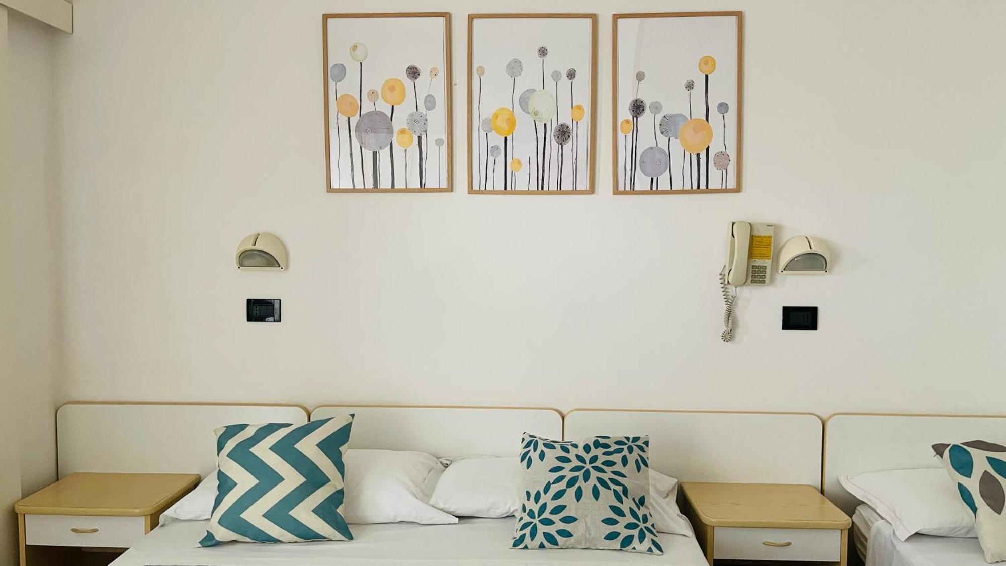 Albergo Villa Denny Rimini Esterno foto